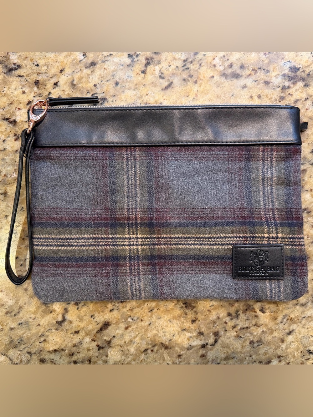 British Bag Company Gray Plaid Wristlet Clutch
